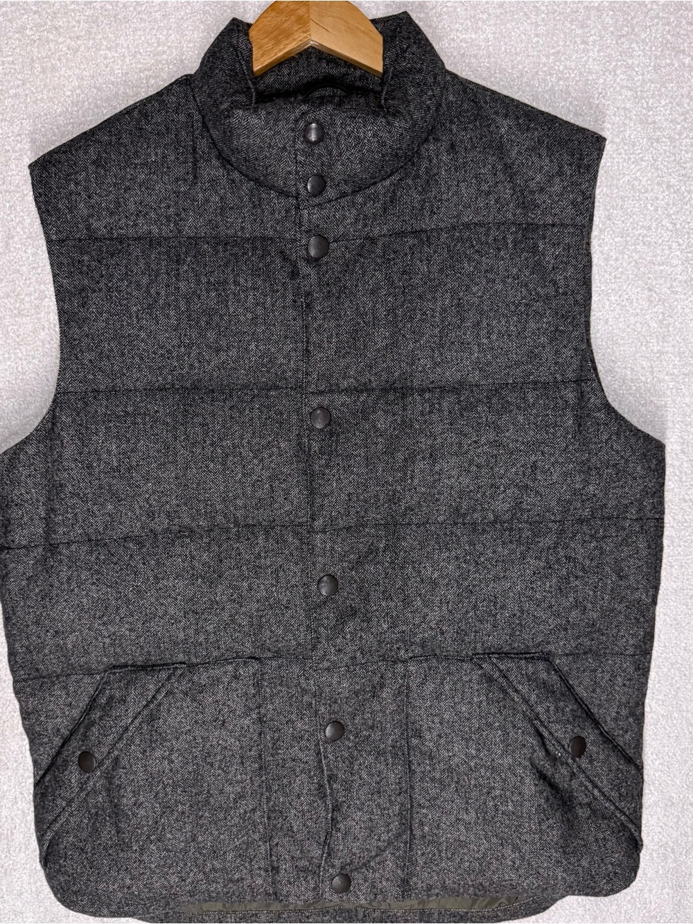 Lucky Brand Men's Quilted Puffer Vest Large Charcoal Gray Snap Front